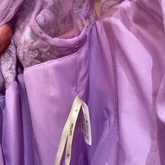LanTing A-Line NEW Fits sz. 10-12 Elegant Lilac purple long dress Wedding MOB 💕 - Picture 11 of 16